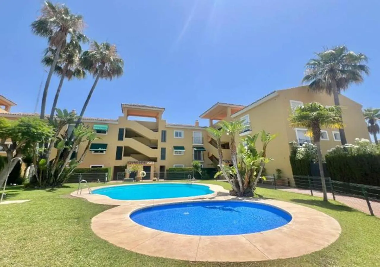 Daire Alambra Del Sol - Coastal Retreat By The Beach Estepona İspanya