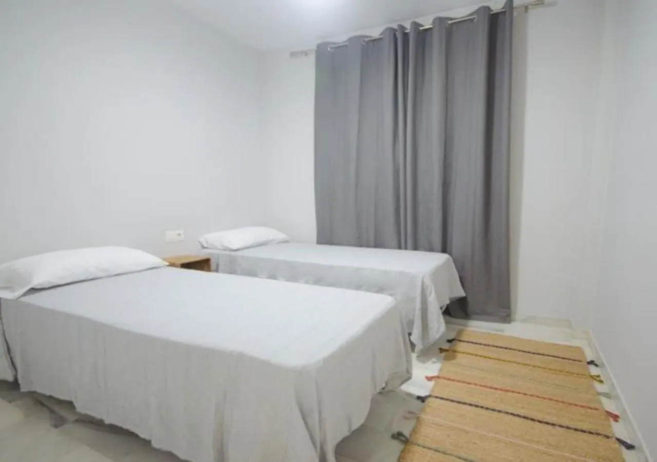 Alambra Del Sol - Coastal Retreat By The Beach Estepona Lejlighed